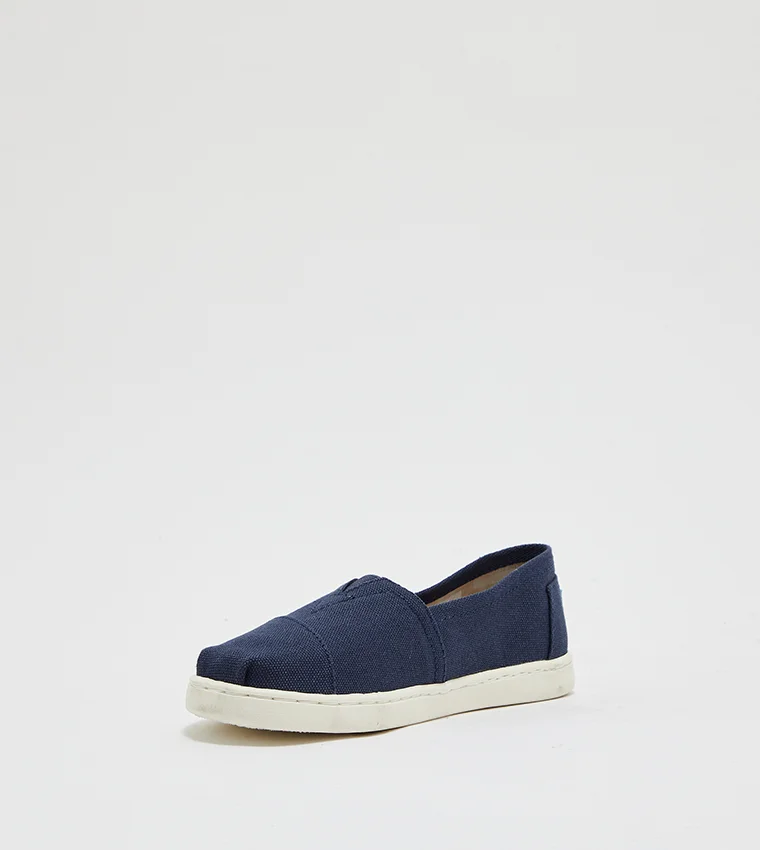 TOMS  Original Classics Slip-Ons for Men | Best Price UAE
